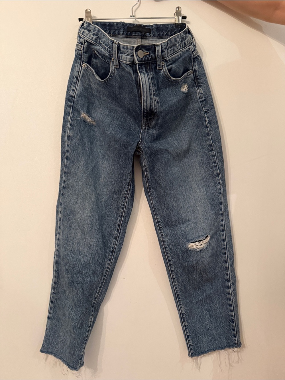Uniqlo Women’s Boyfriend Jeans - Medium Blue with Distressed Details